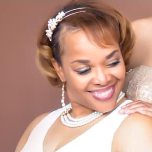 Meet your Posher, Krystal - Picture 1 of 1